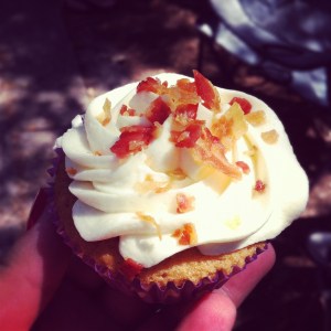 maple_bacon_cupcake